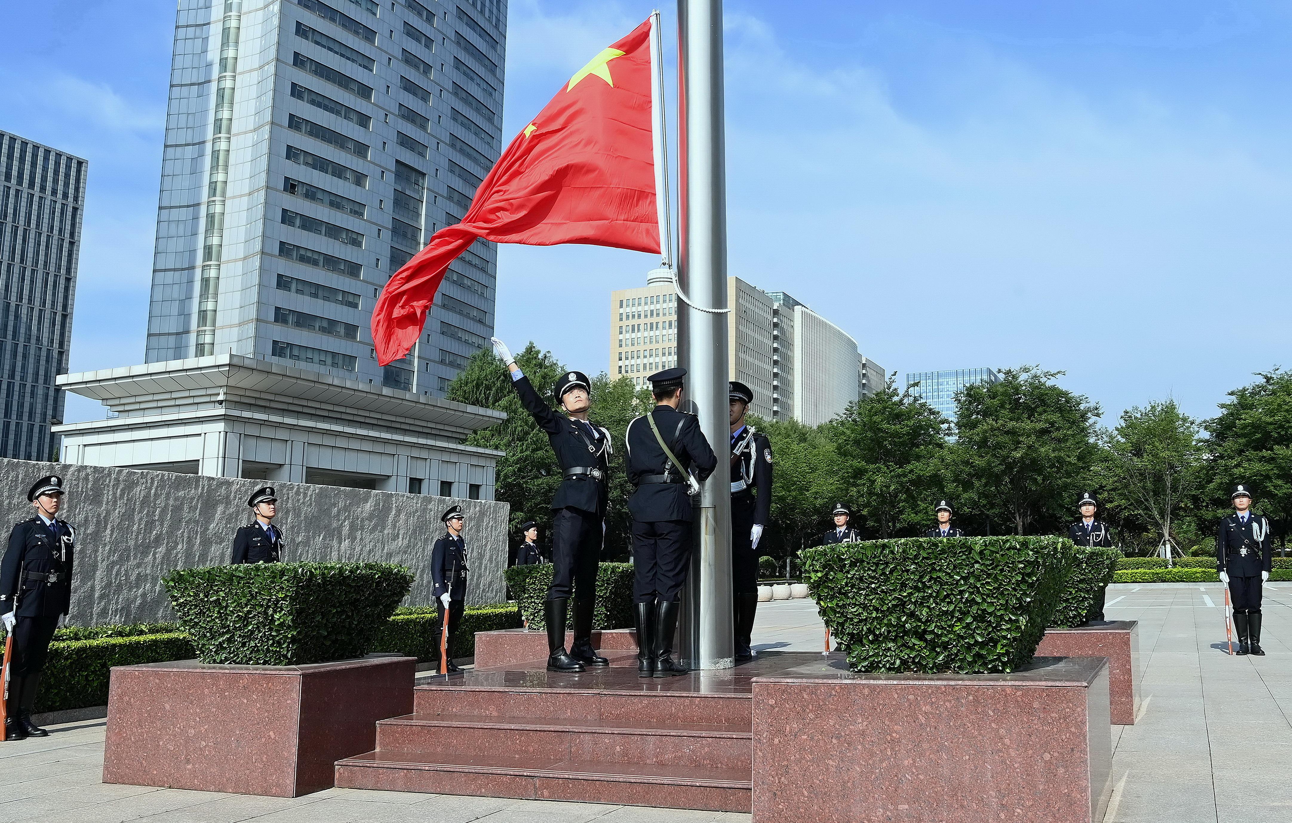 临沂市公安局举行庆祝中国共产党成立104...